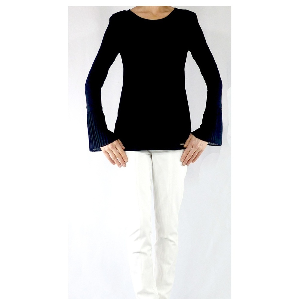 NWT Michael Kors Bell Sleeve Blouse, Small
